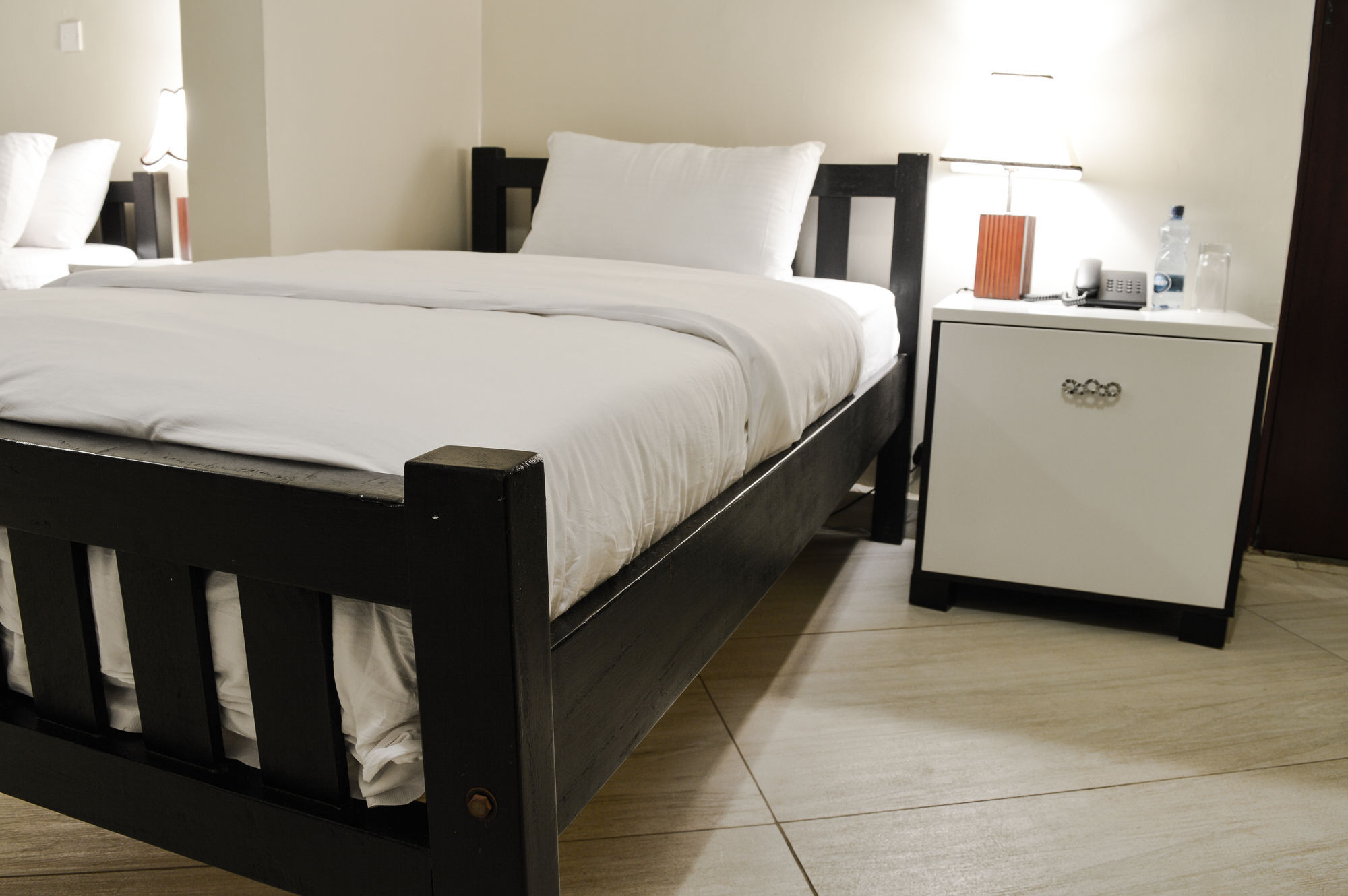 Decale Jewel Stone Hotel Nairobi Eksteriør bilde